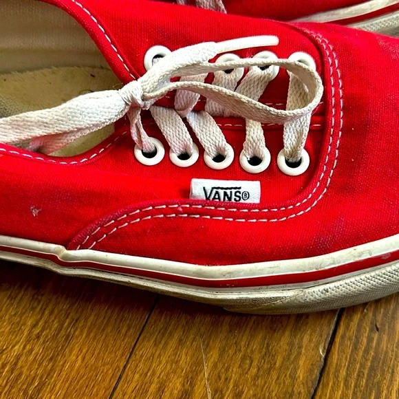 RED vans 🌹 - Picture 2 of 3